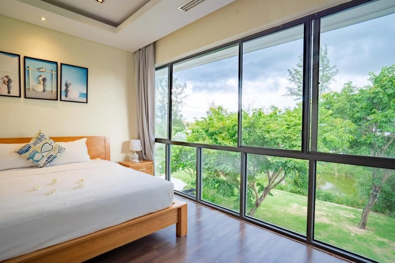 The Ocean Villa Da Nang Vietnam